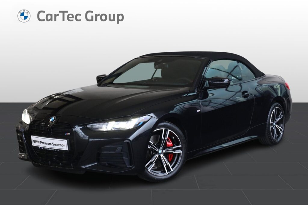 BMW M440i xDrive Convertible