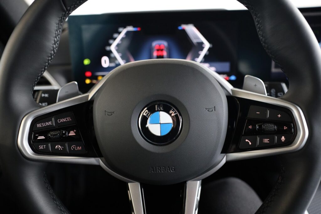 BMW 330i xDrive Touring