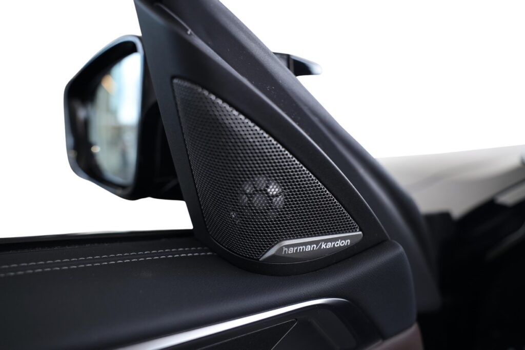 BMW M440i xDrive Convertible