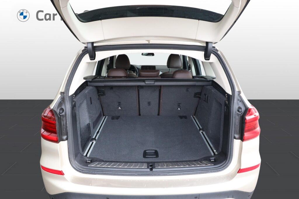 BMW X3 xDrive30i