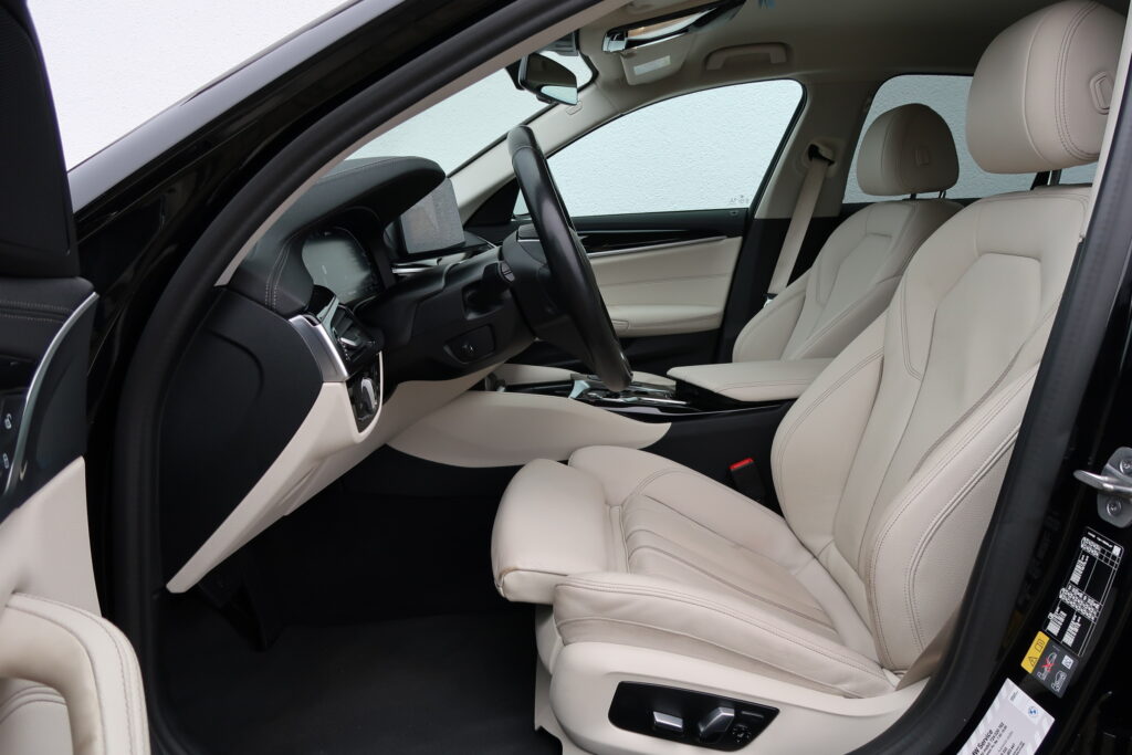 BMW 530e xDrive Sedan