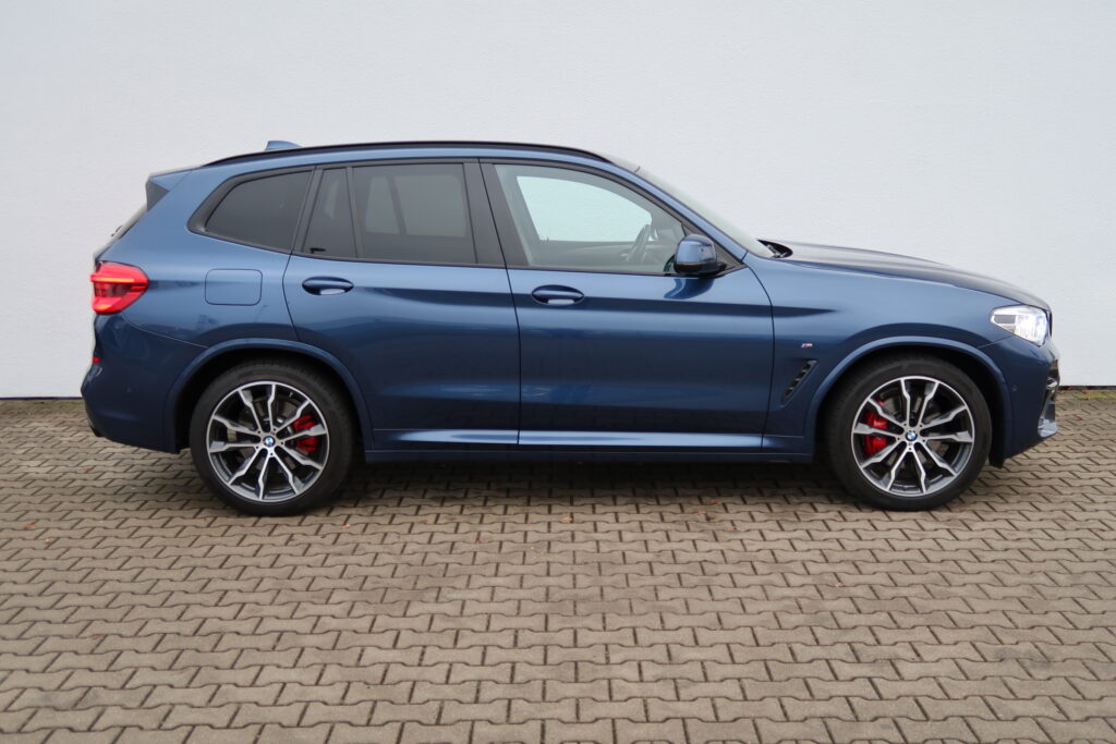 BMW X3 M40i