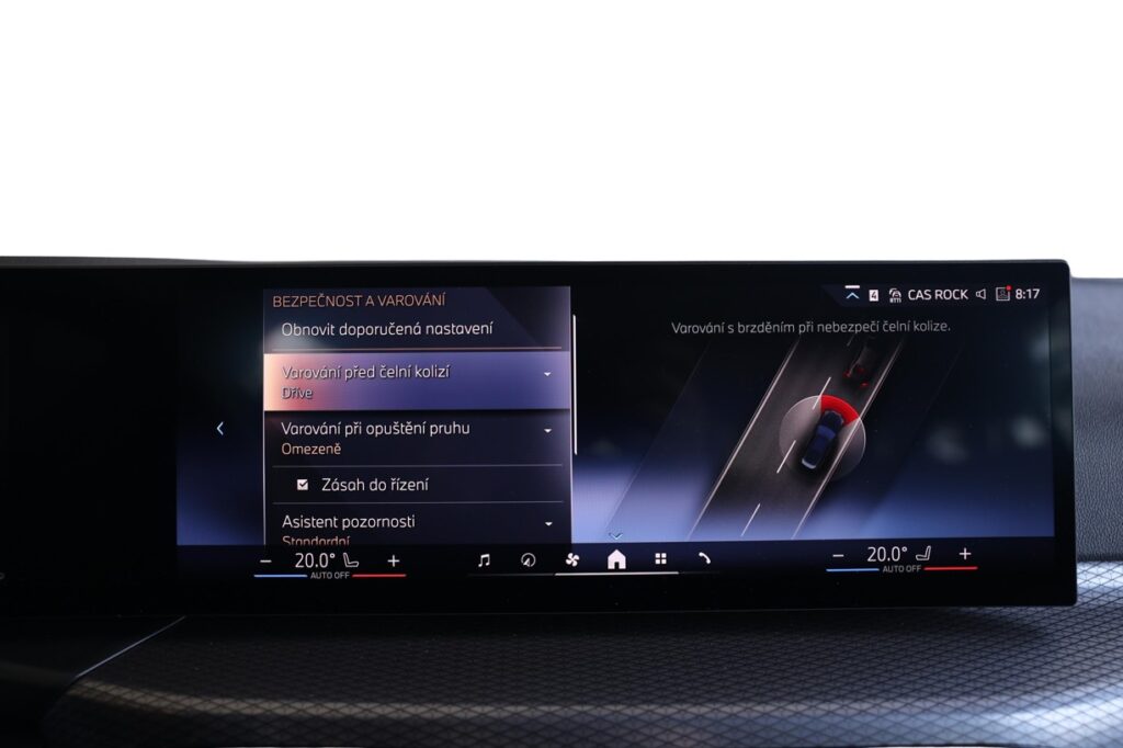 BMW 330i xDrive Touring