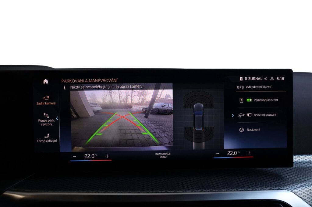 BMW 330e xDrive Touring