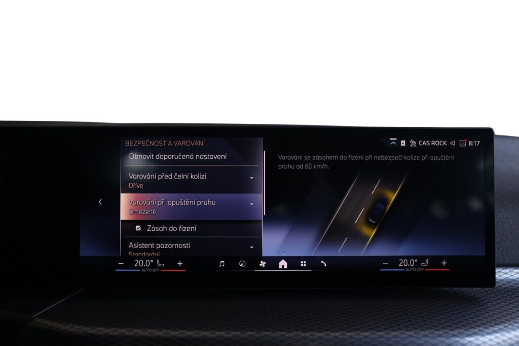 BMW 330i xDrive Touring