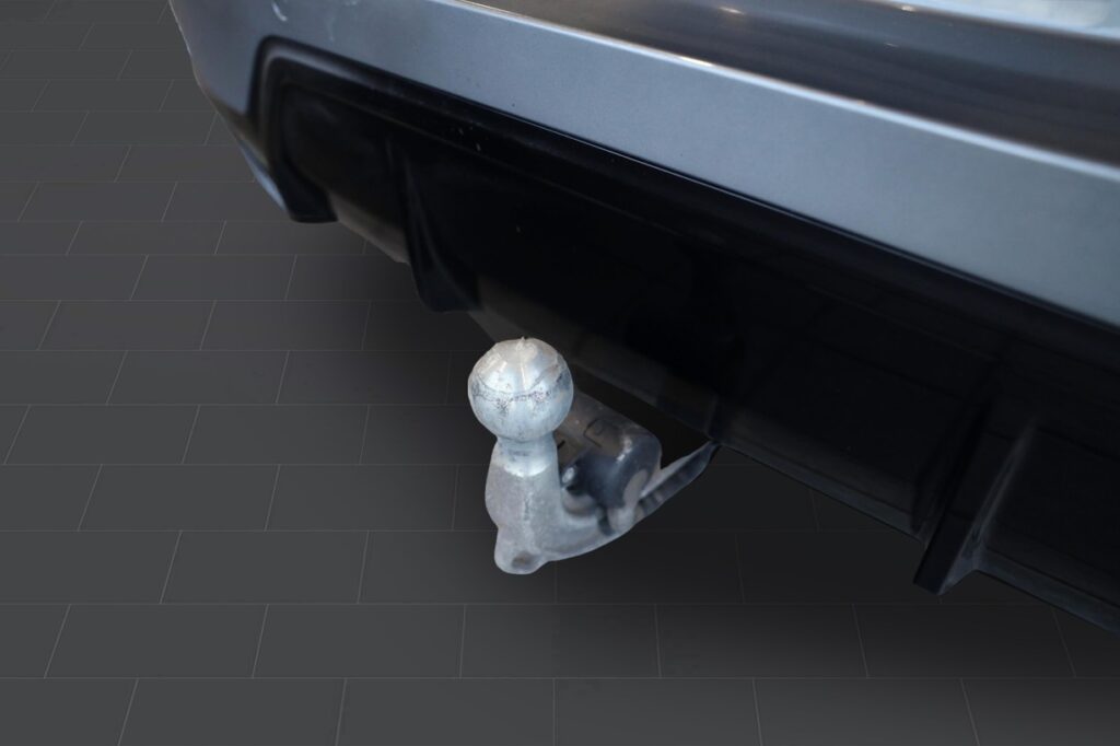 BMW 330e xDrive Touring