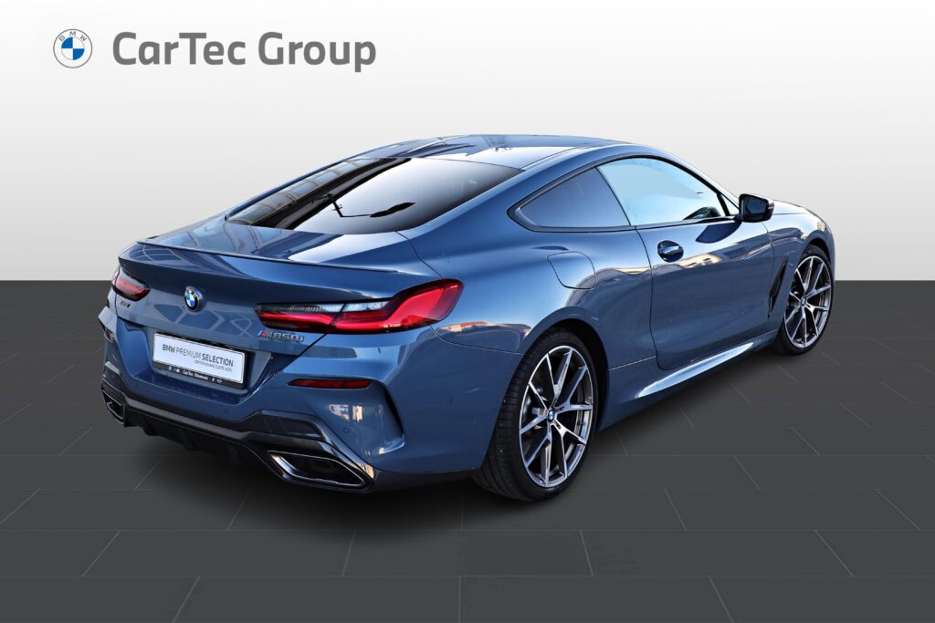 BMW M850i xDrive Coupe