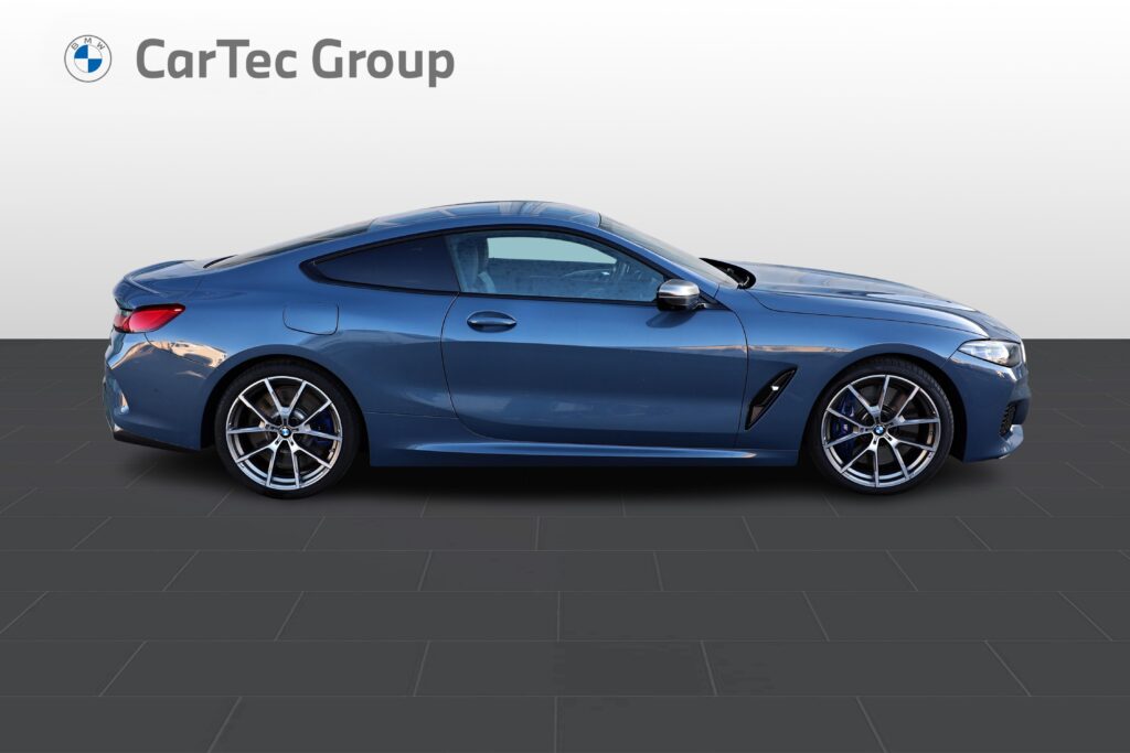 BMW M850i xDrive Coupe