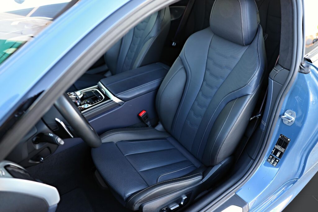 BMW M850i xDrive Coupe