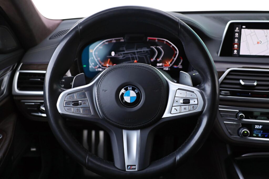 BMW 750Li xDrive Sedan