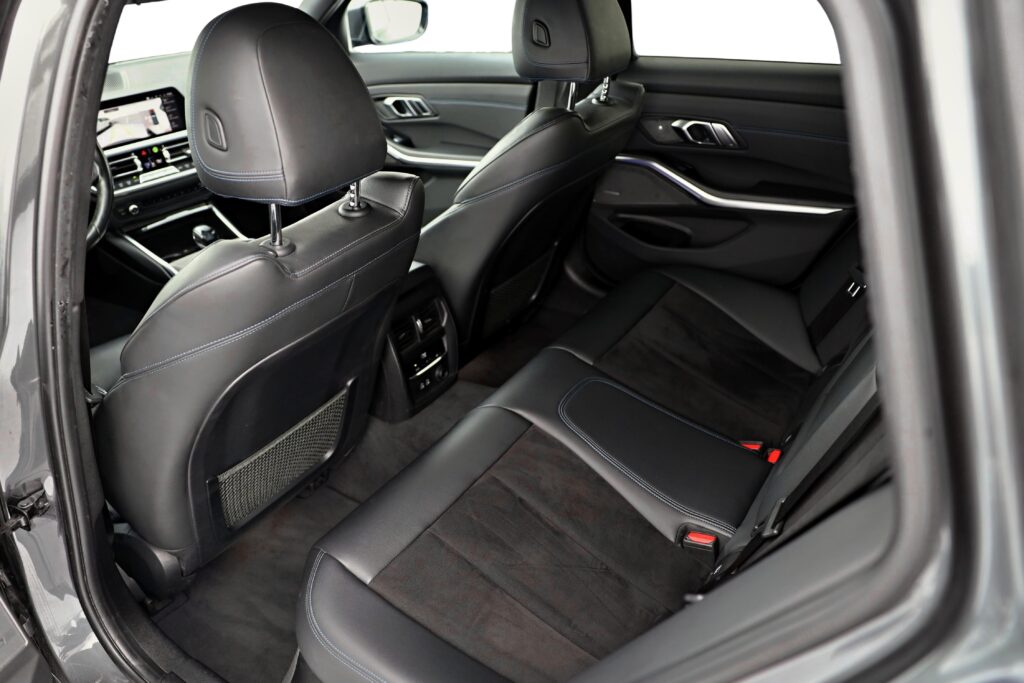 BMW 330d xDrive Touring