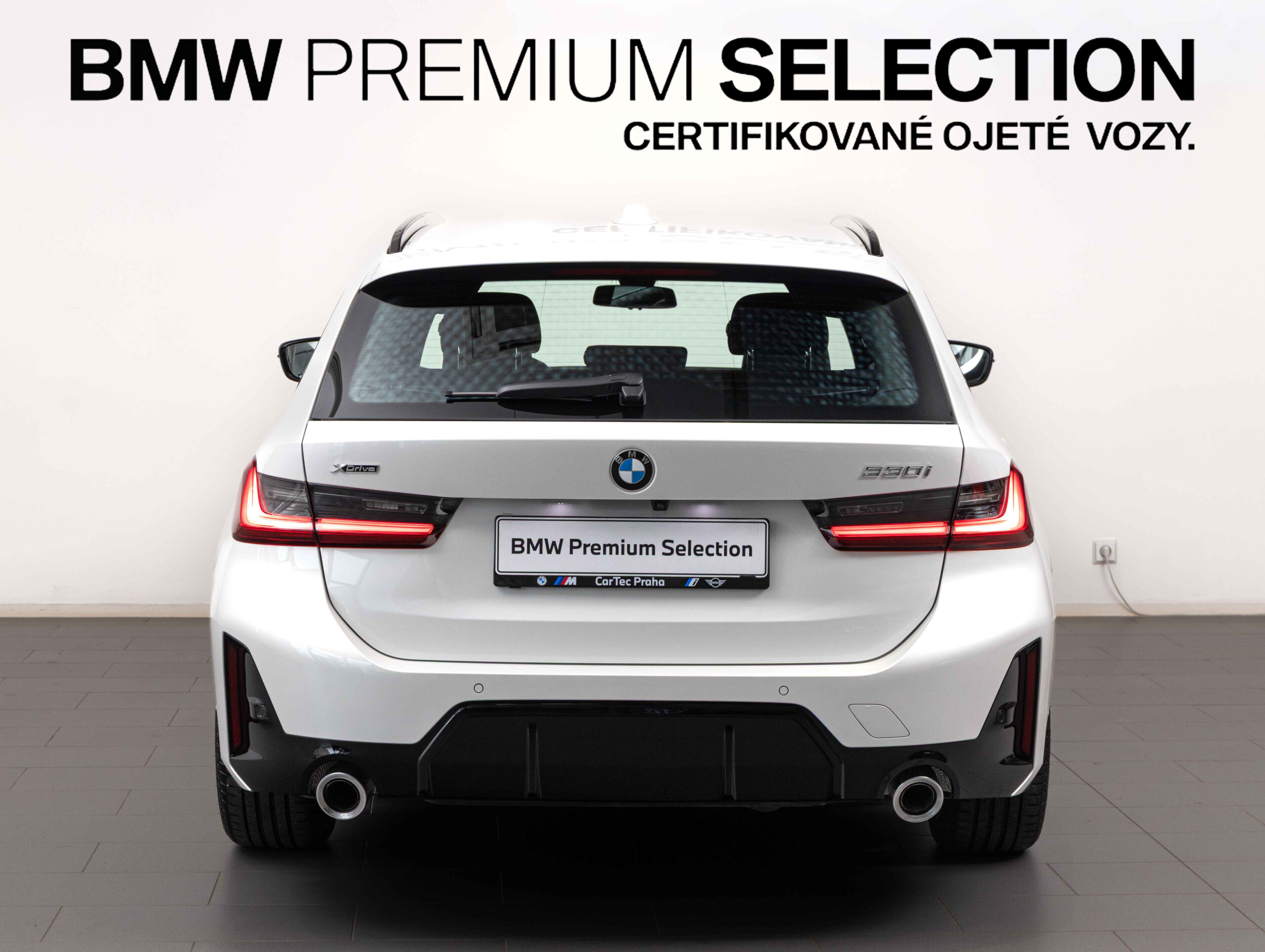 BMW 330i xDrive Touring