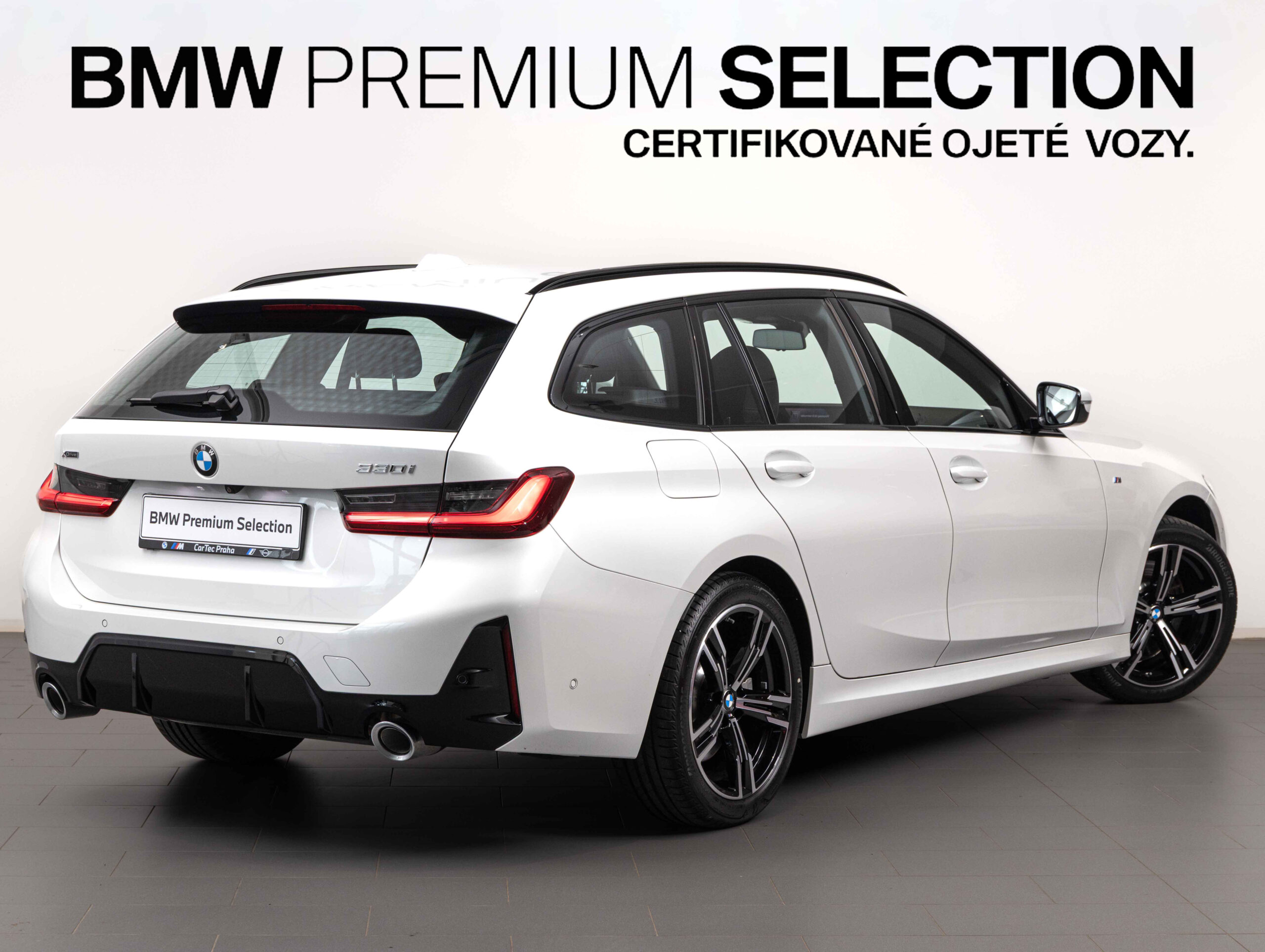 BMW 330i xDrive Touring