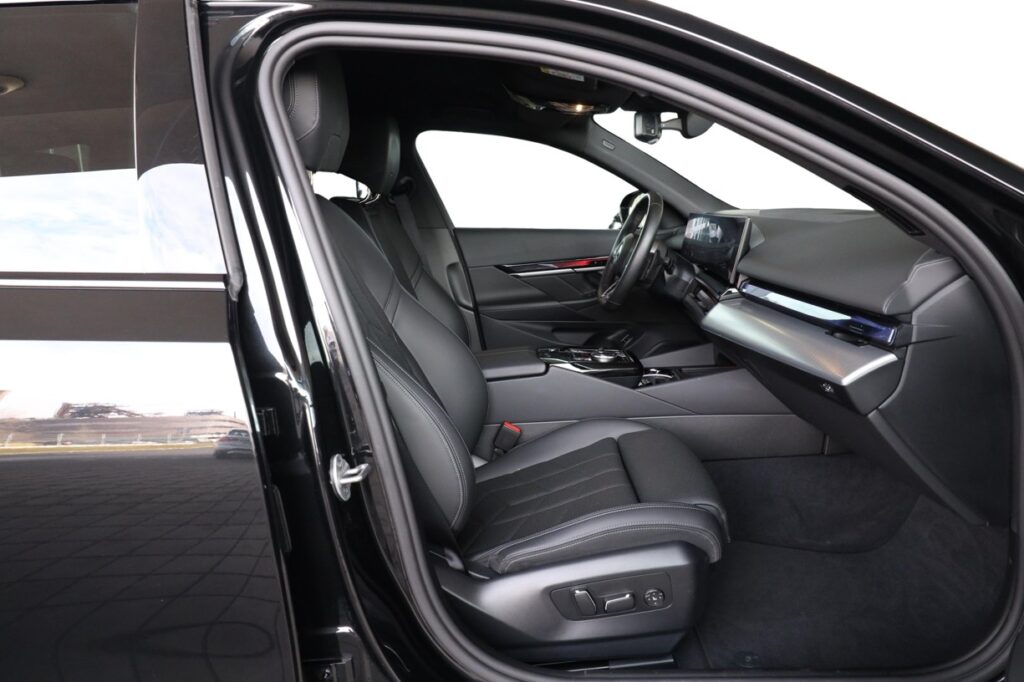 BMW 530e xDrive Touring