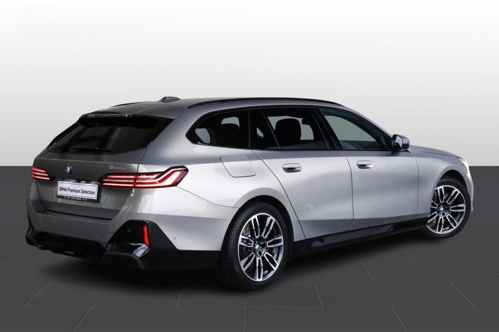 BMW 540d xDrive Touring