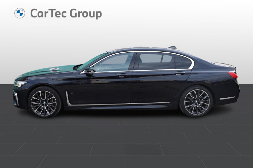 BMW 750Li xDrive Sedan