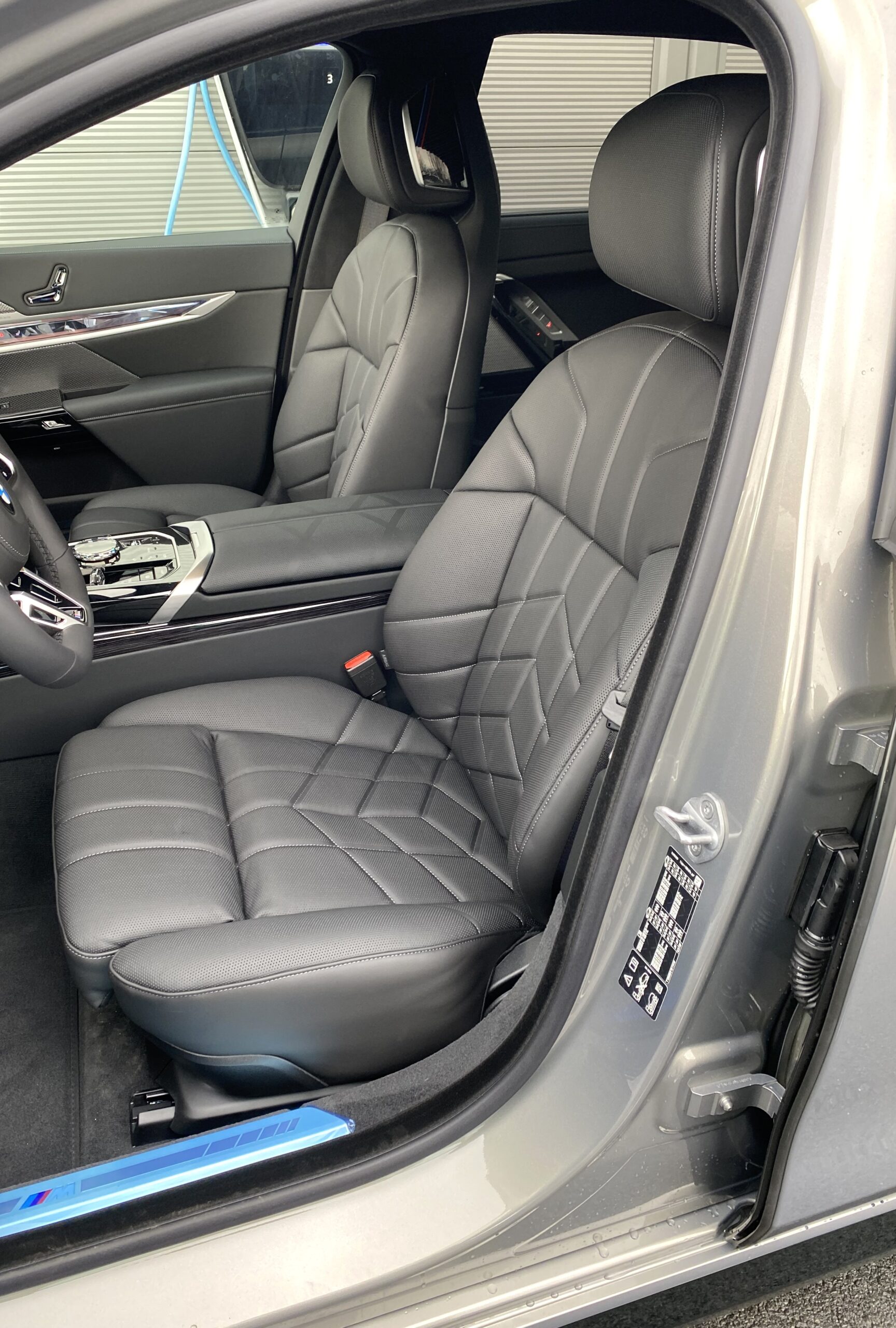 BMW 740d xDrive Sedan