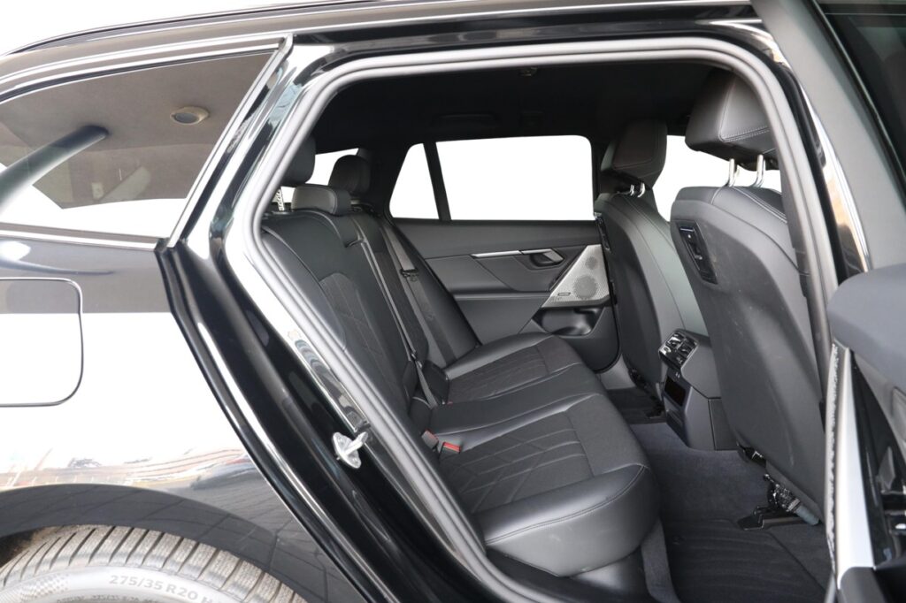 BMW 530e xDrive Touring