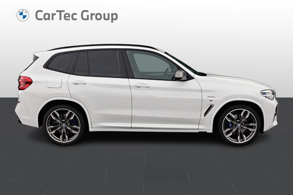 BMW X3 M40i
