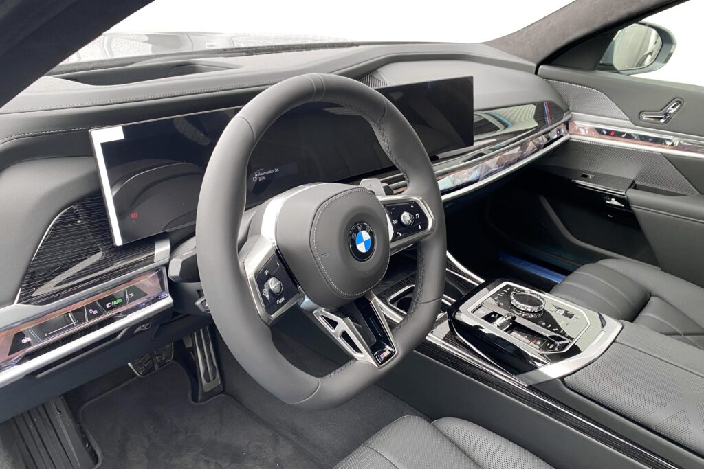 BMW 740d xDrive Sedan