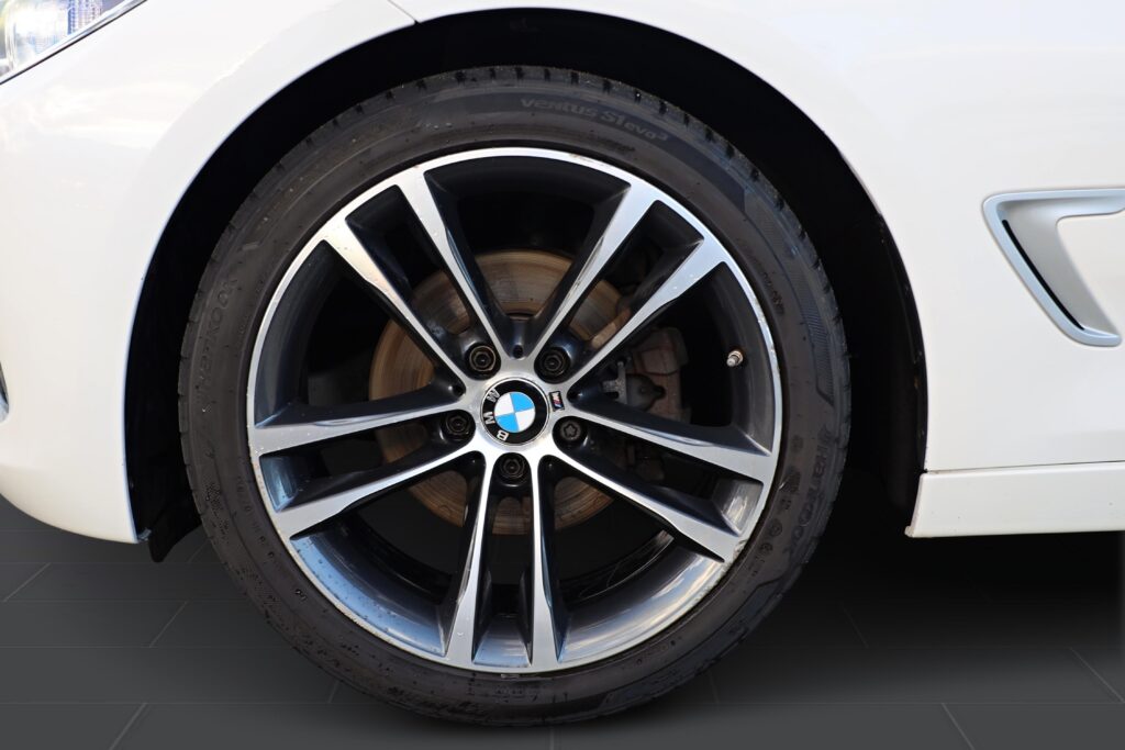 BMW 320d xDrive Gran Turismo