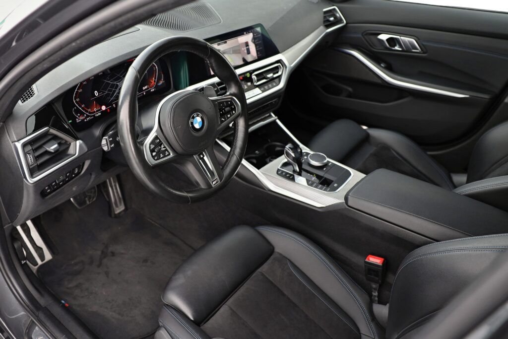 BMW 330d xDrive Touring