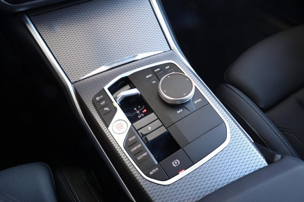 BMW 320d xDrive Touring