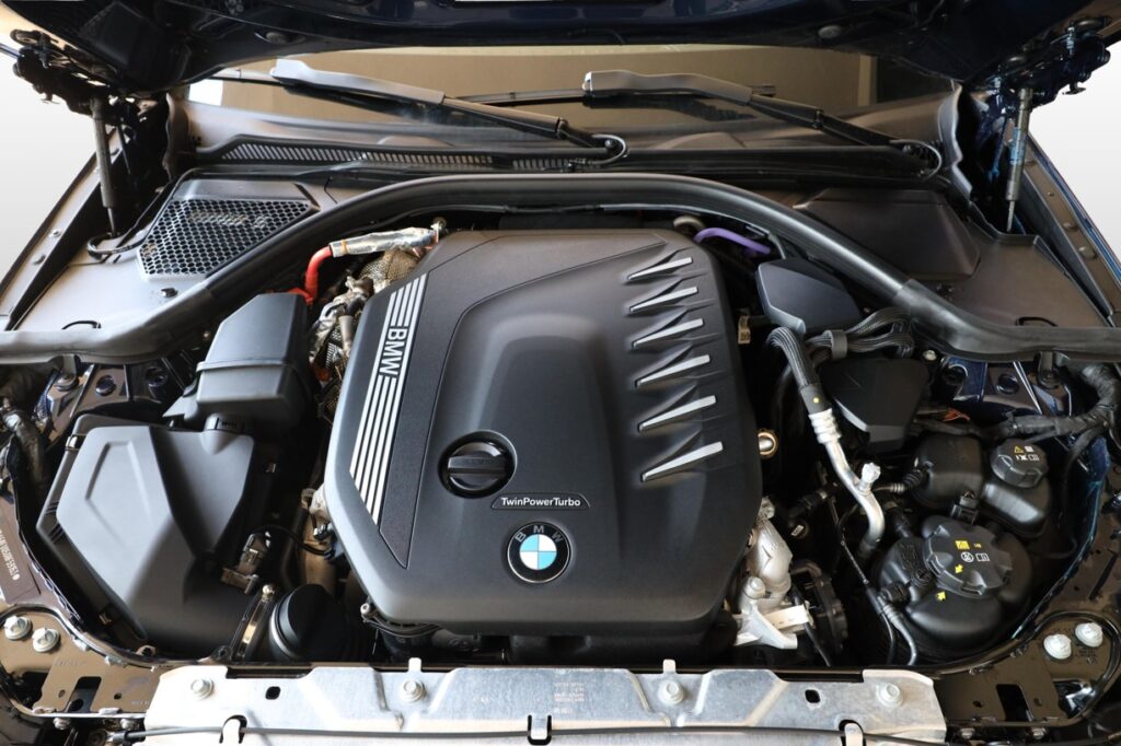 BMW 330d xDrive Sedan