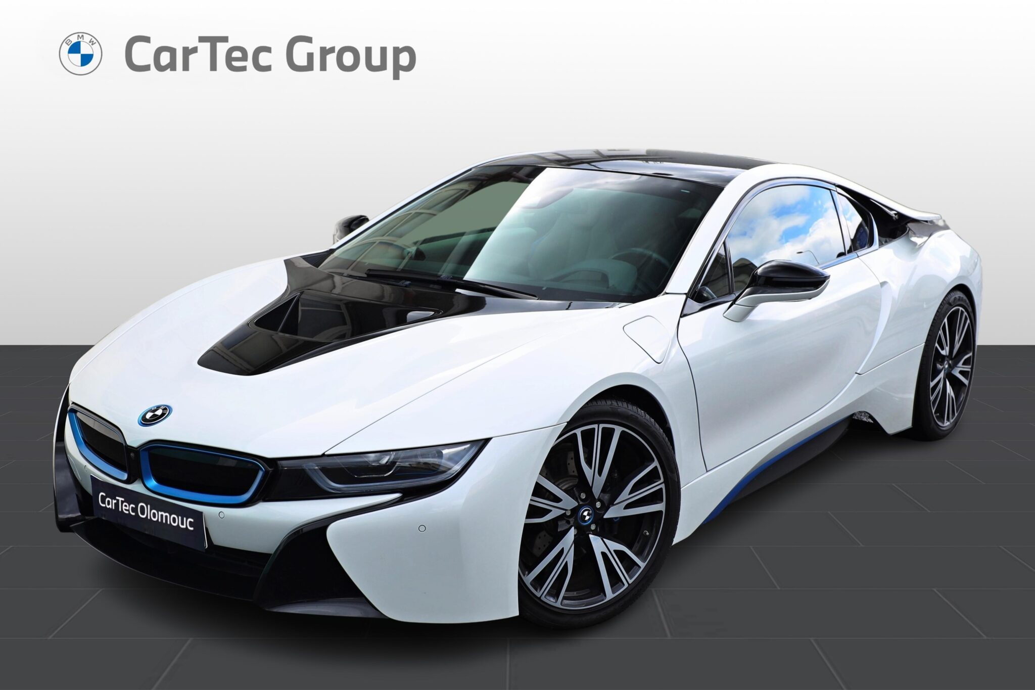 BMW i8