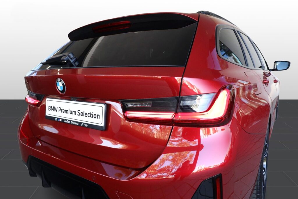 BMW 320d xDrive Touring