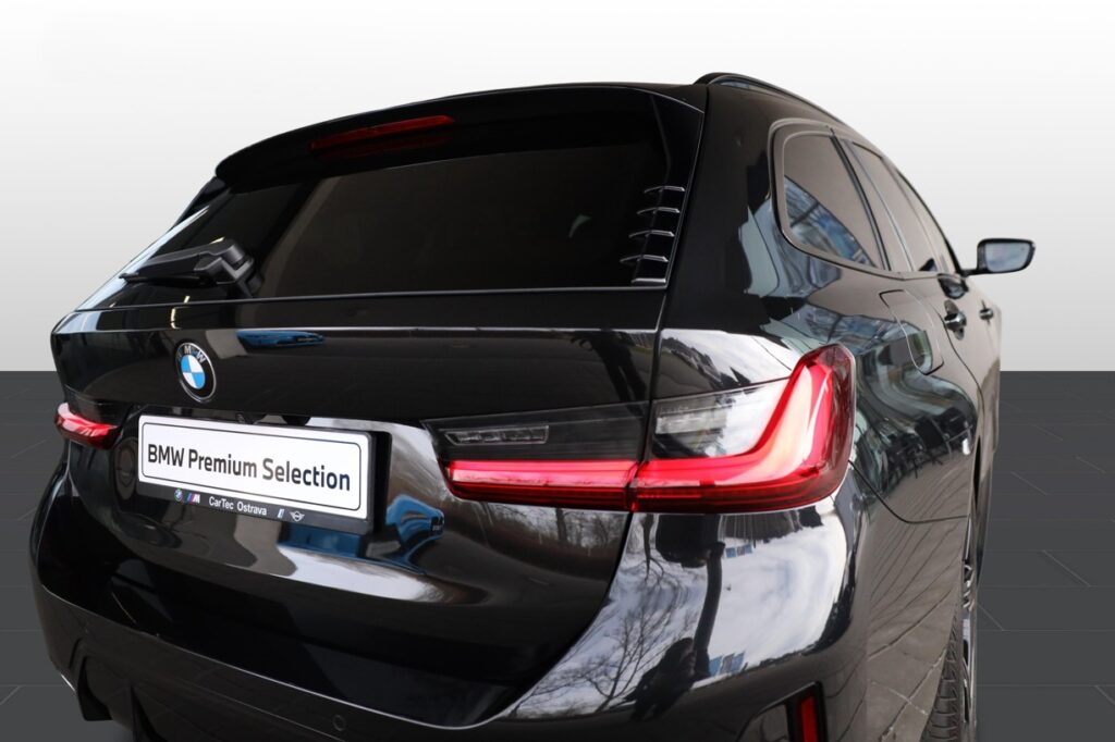 BMW 320d xDrive Touring