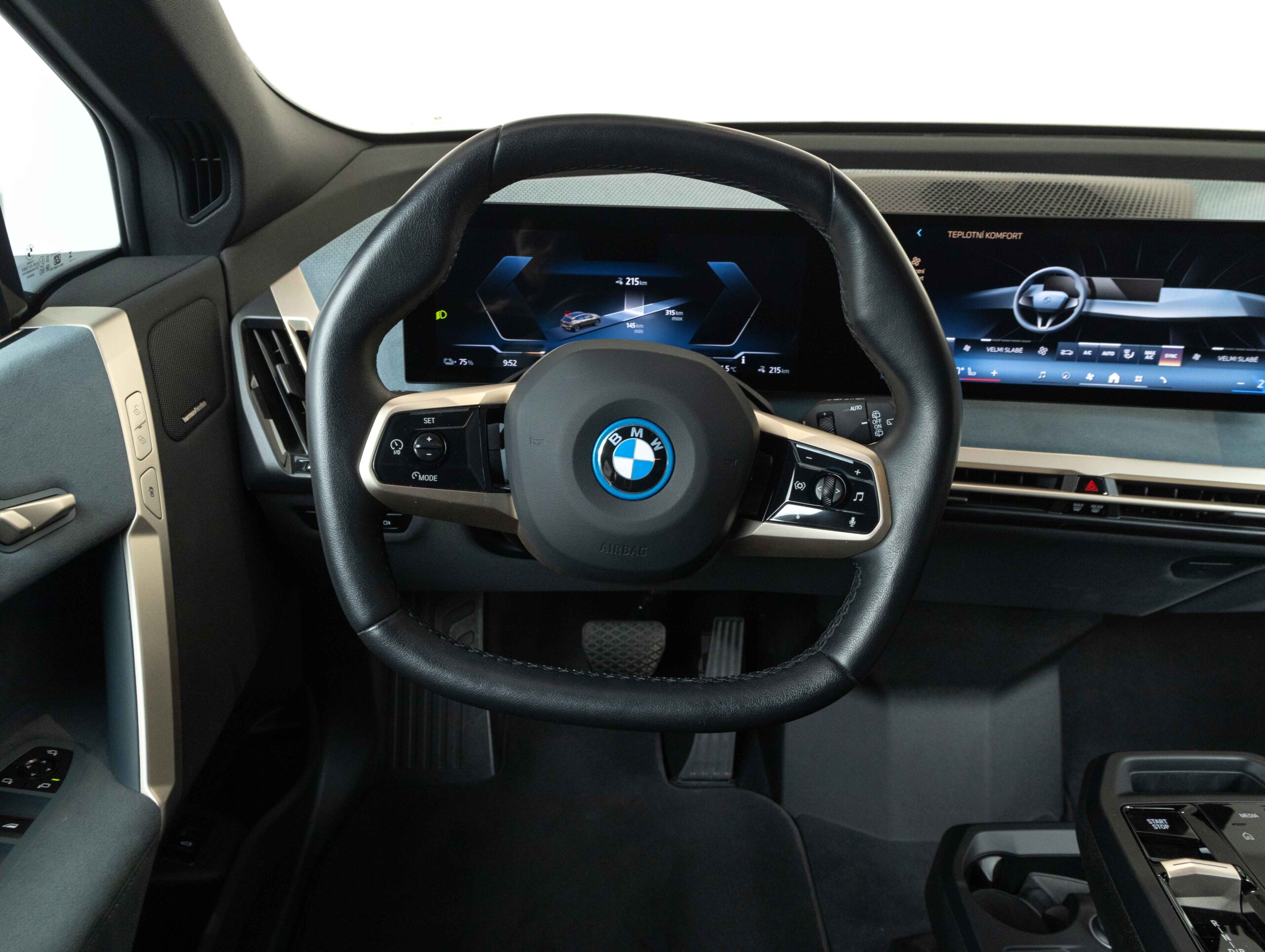 BMW iX xDrive40