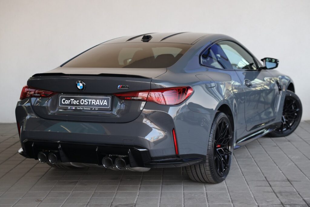 BMW M4 Competition M xDrive