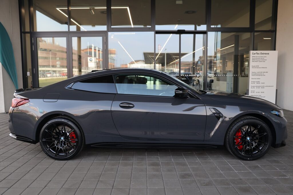 BMW M4 Competition M xDrive