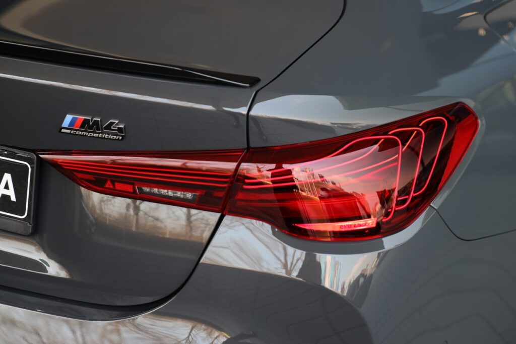 BMW M4 Competition M xDrive