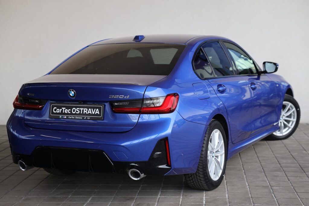 BMW 320d xDrive Sedan