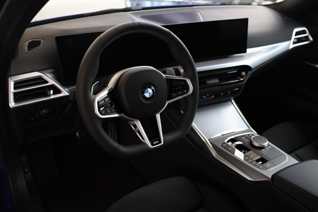 BMW 320d xDrive Sedan