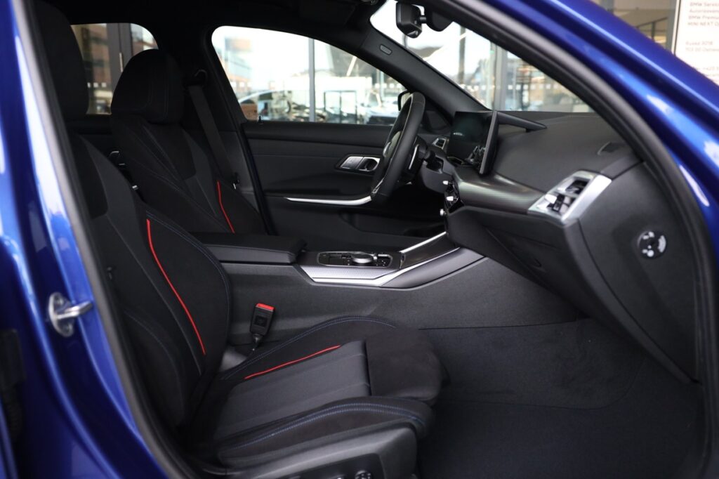 BMW 320d xDrive Sedan