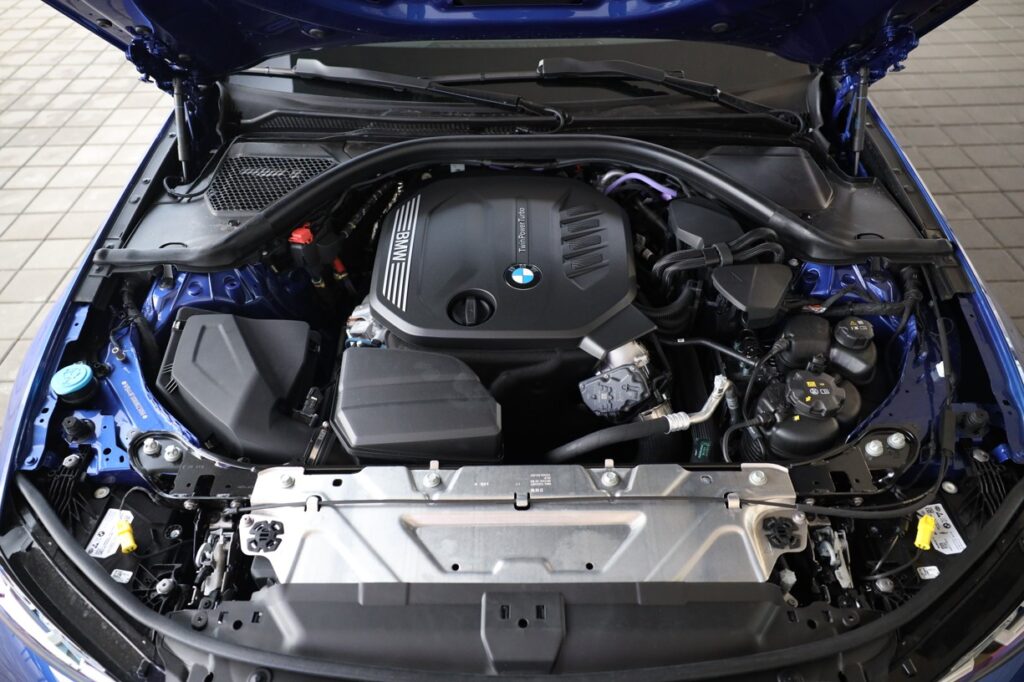 BMW 320d xDrive Sedan