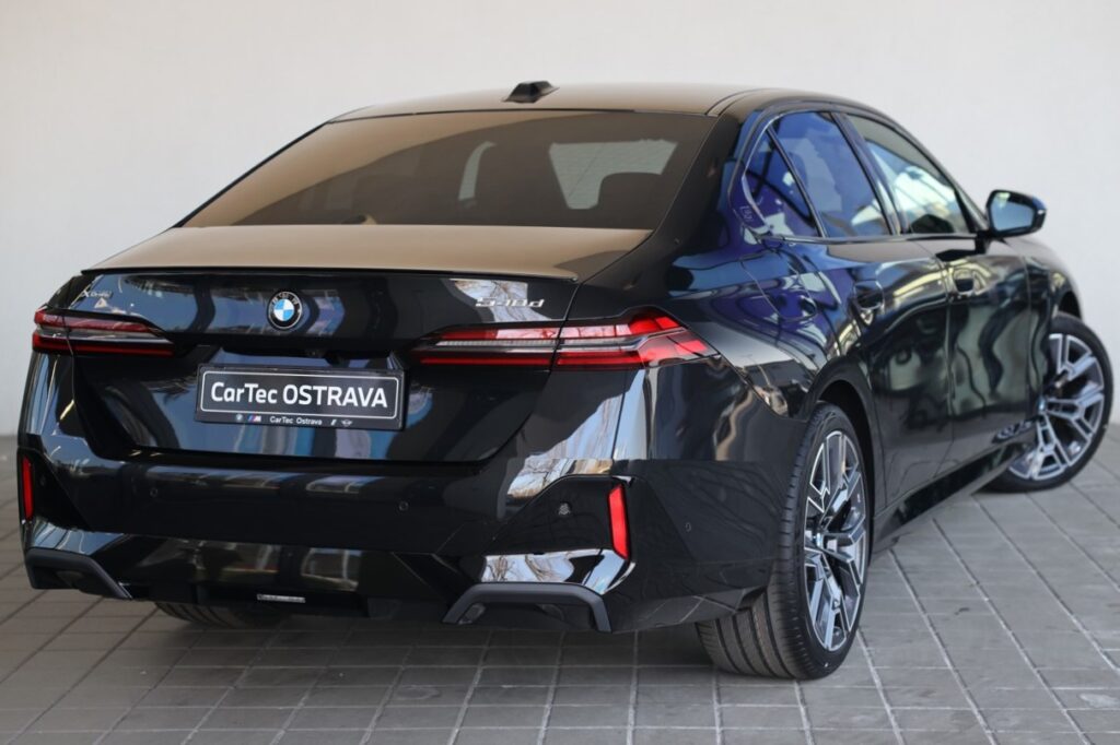 BMW 540d xDrive Sedan