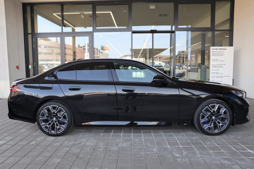 BMW 540d xDrive Sedan