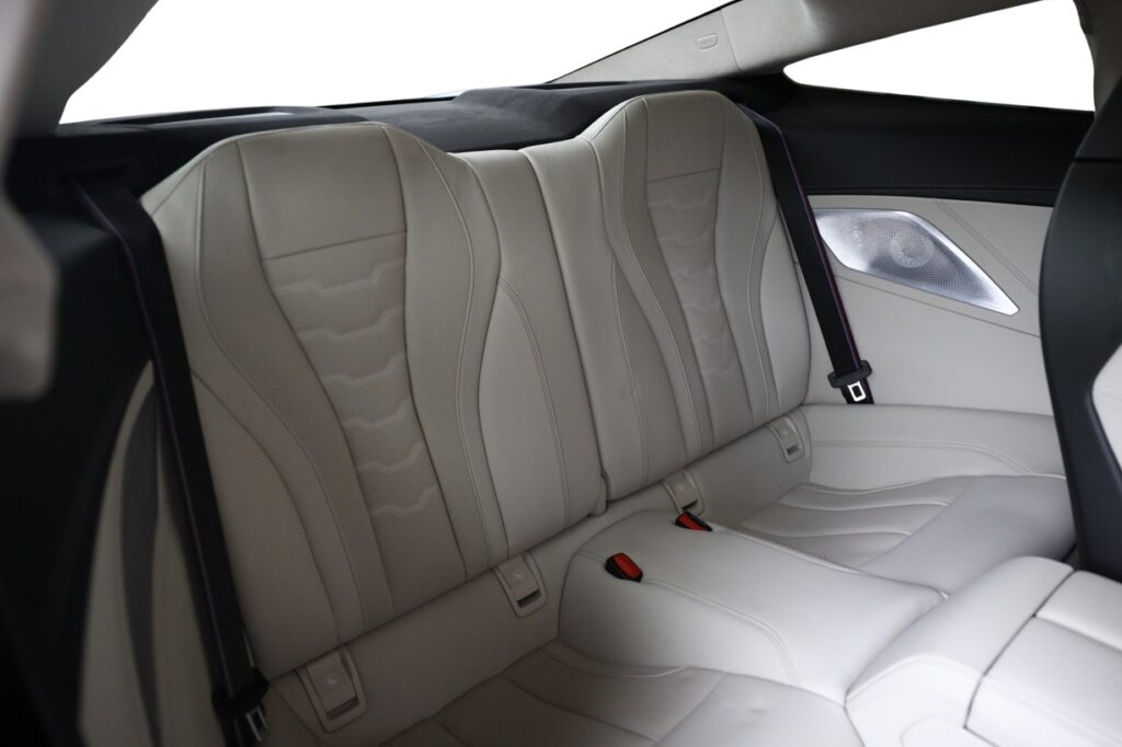 BMW M850i xDrive Coupe