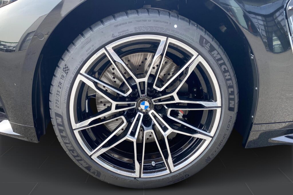 BMW M4 Competition M xDrive