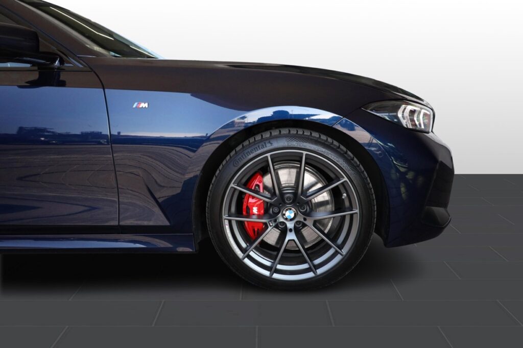 BMW 330d xDrive Sedan