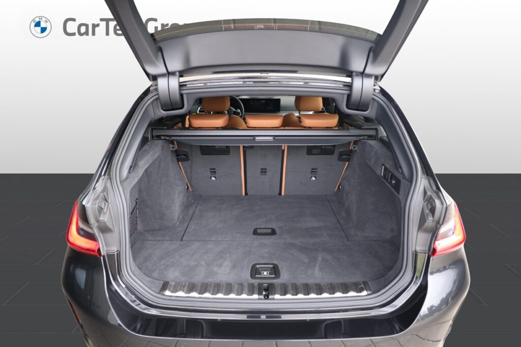 BMW 320d xDrive Touring