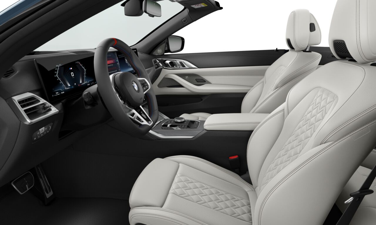 BMW M440i xDrive Convertible