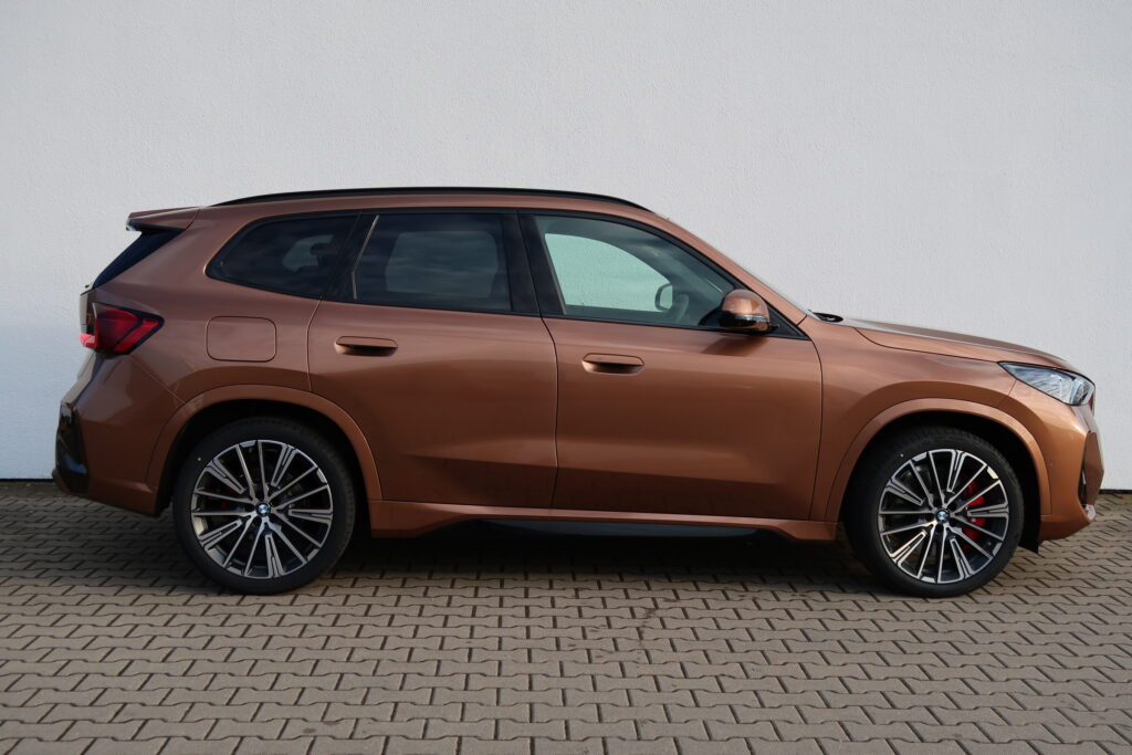 BMW X1 xDrive23i