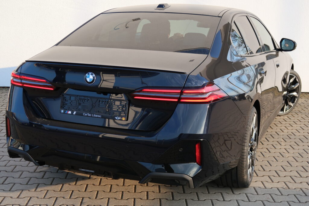 BMW 540d xDrive Sedan