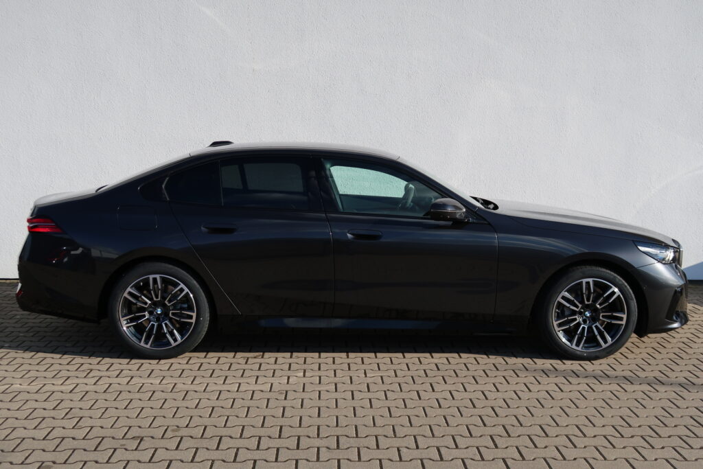 BMW 540d xDrive Sedan