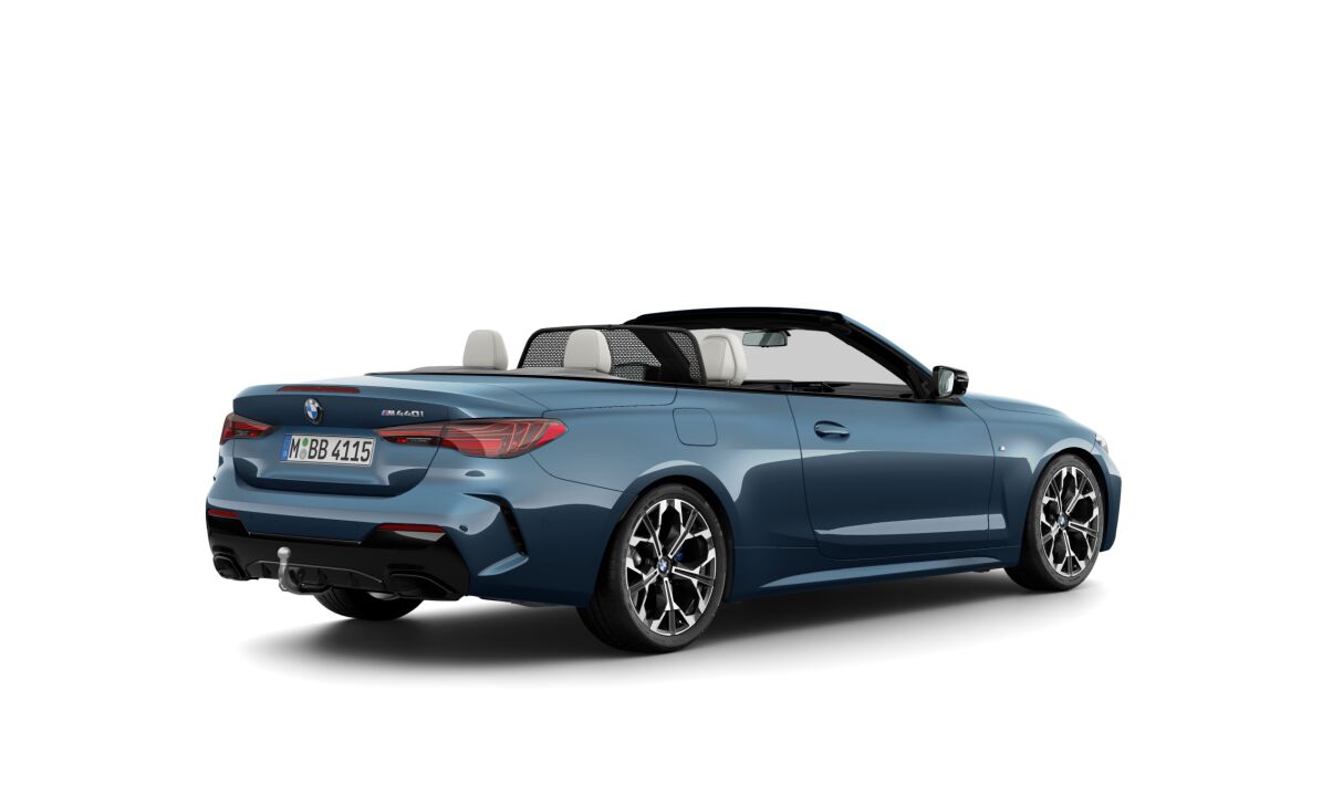 BMW M440i xDrive Convertible